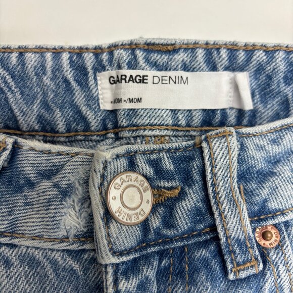 Garage Mom Distressed Raw Hem Women's size 00 Medium Wash Blue Denim jeans - Picture 2 of 4